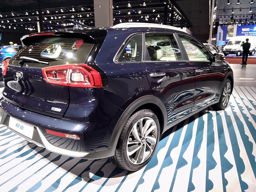 �³������һ��ʽ͸�����ǰ������ͽ�Ϊϸ��������һ��ʽǰ���ո���ƣ�����ȥ��Ϊʱ�С�