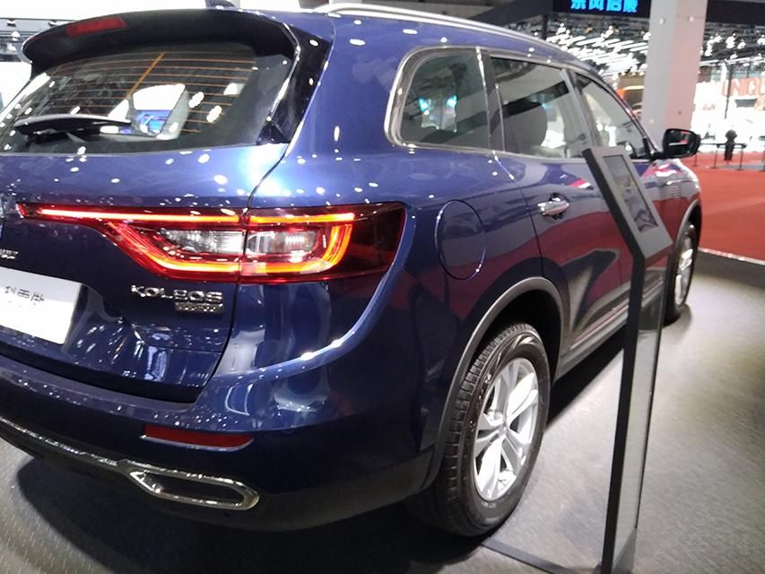 ϣȻװһ͵SUVƵĺܱһֺǿĺظУصͻڳͷ