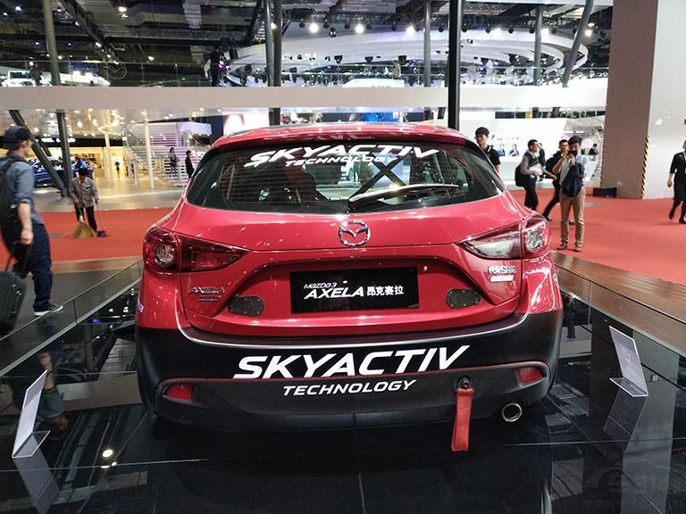 ġ족ֱ緢2.0L116ǧߣڹŲۺͺ6.2L/ٹ65ʵͺ8.1L/100KMȷʵǱȽϽʡ