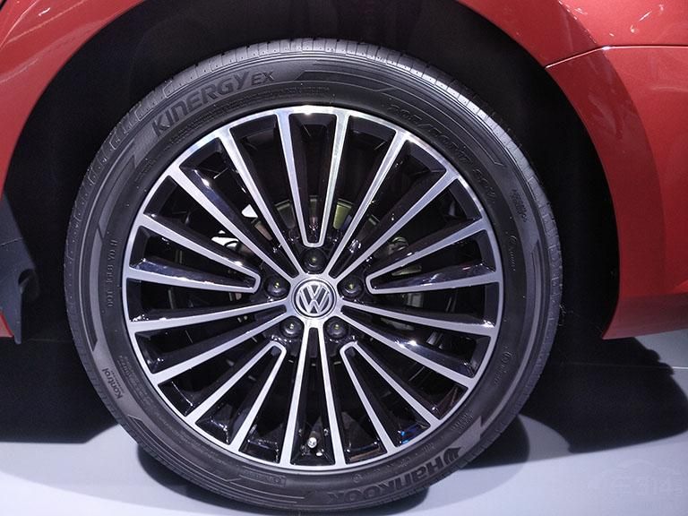 ⳵ֹܡƸ߶ȿɵڵ