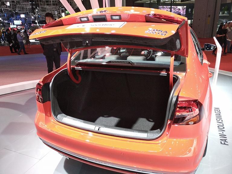 ڿڷĳڣ׹̤塢˶ĺɫߡIMDװżӭ̤Alcantara߼ëƤεȣ˶еװ