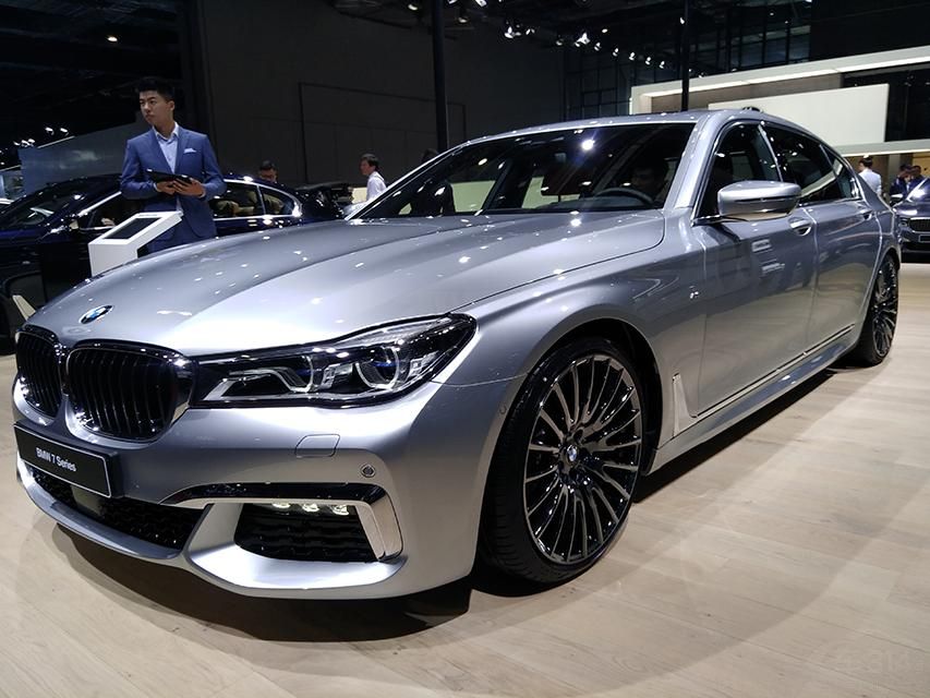 �����¹�����ǰ������Ҳʹ�������Ƹ������ͱ��ˡ�