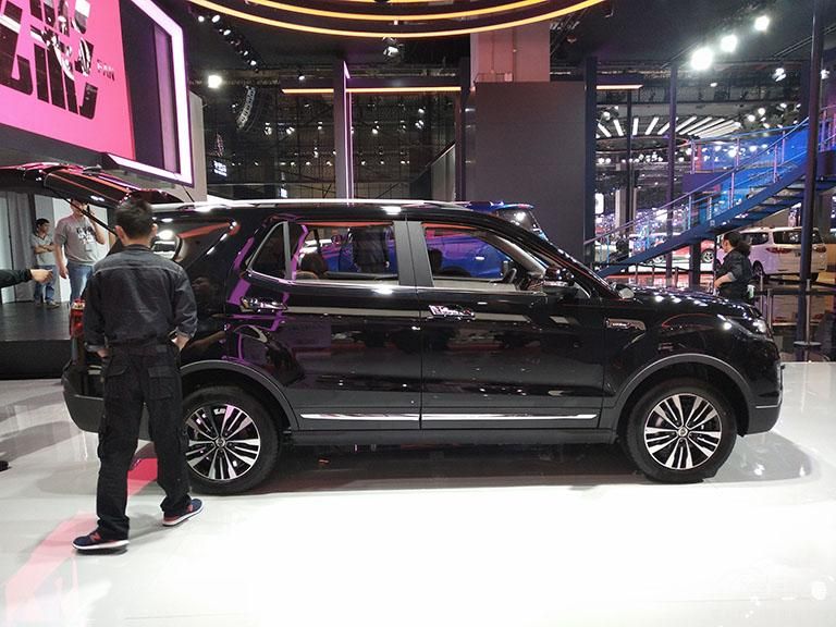 ������֮ǰ��������Ȼ�����ֶ���������ȣ��¿��������ϲ���̫��ı仯��