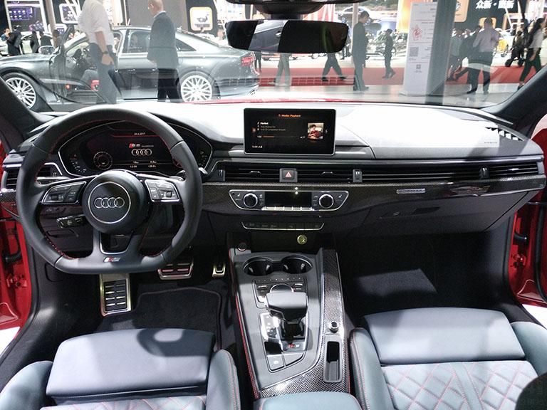 ϵͳ8һʽ䣬0-100km/hļʱΪ4.7롣