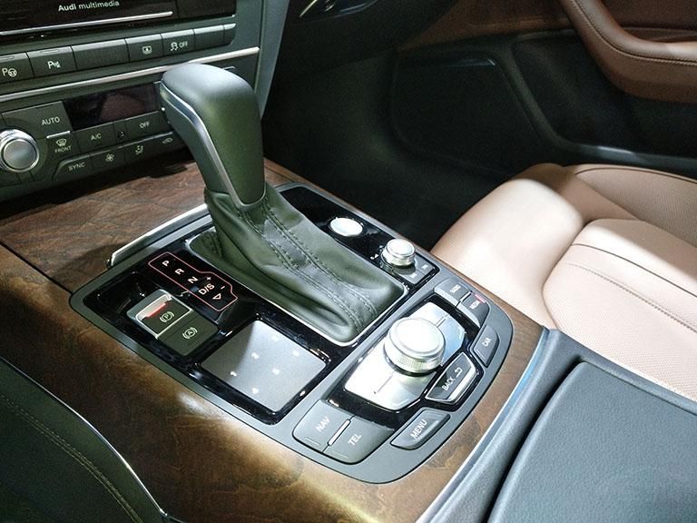 ���ȡ��߶ȷֱ��֮ǰ������21mm��11mm�����Ⱥ�����򱣳ֲ��䡣