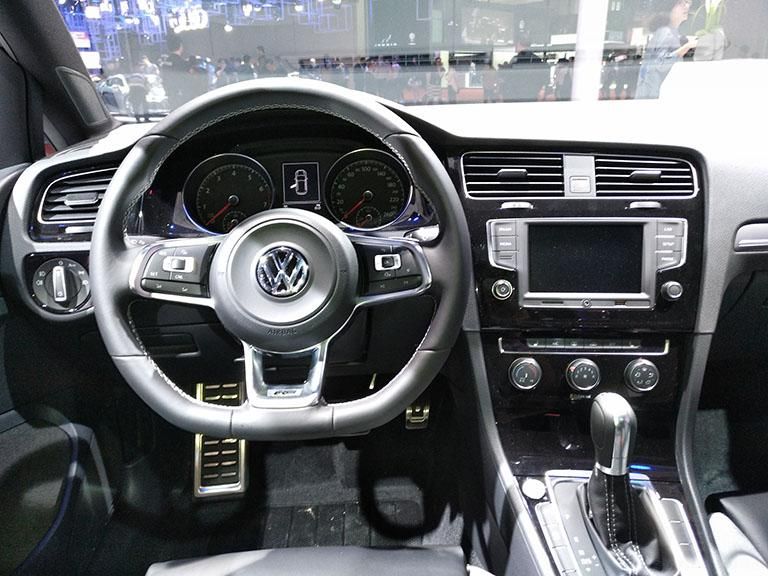 ߶R-LineûһλԸоŷ̵һתĵҲԺȥȥĵط