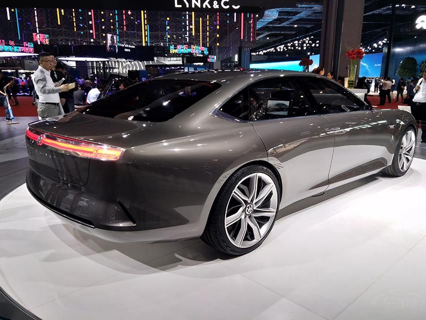 ����H600���������¡�΢�����ַ����������+������ء��Ķ�����ϣ������Ϊ816������0-100km/h����ʱ��Ϊ2.9�룬����Ϊ250km/h�����������߿ɴ�1000km��