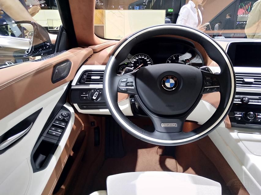 ϣÿ640iصһΪ320KwֵŤΪ332Nmѹʽ3.0ֱ׷