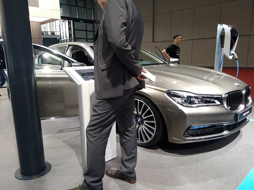 ����7ϵ�ĳ����߷ֱ�Ϊ5250mmX1902mmX1498mm��