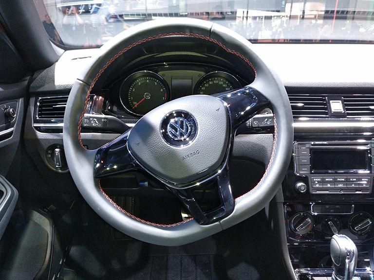 ˶ͬӪǿҵ˶Ϣ׹̤塢˶ĺɫߡIMDװżӭ̤Alcantara߼ëƤεȡ