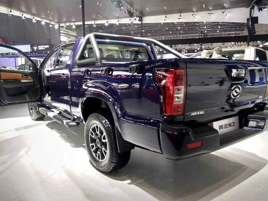 �ο�ʽ��������ƴ���Ѭ��ǰ��ƣ�ʹ�������������Ҳ��ʾ��ǰ��ʱ�е�Ԫ�ء�