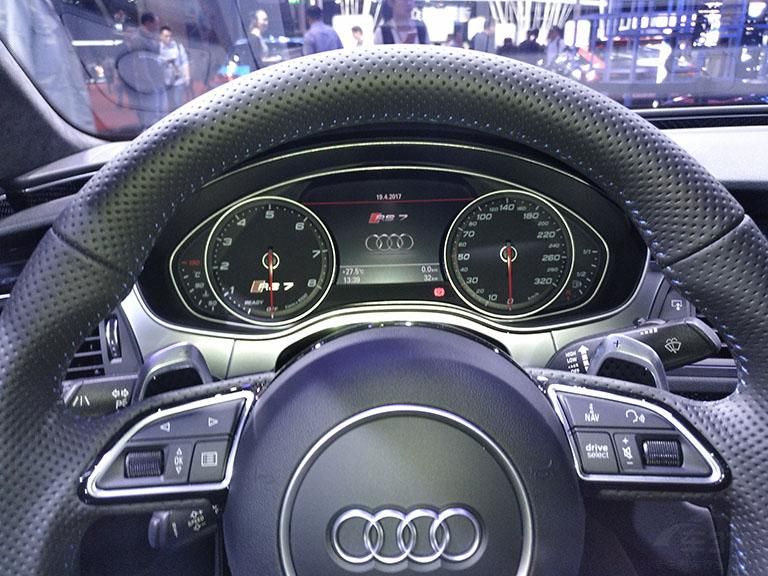 RS7 Performance Ǳ̨ʾ˰µϸ߶˳ϵƣҲʧ˶ʱżʻԱ㲻ٶȣҲţʡ