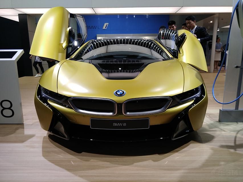 i8ΪĻ춯ܳǱ˸ΪʡɫɸΪܵϲʵǣƽ汦i8ΪЩǮ˵һߡ