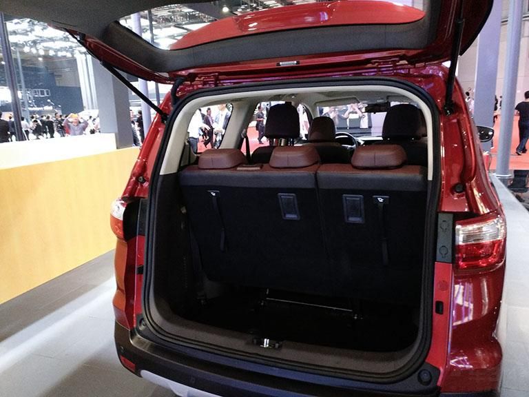 ���������߷ֱ�Ϊ4810/1795/1730mm�����Ϊ2760mm��