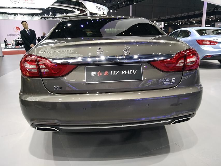 �������棬�ó������������ֿ��1.8T��2.0T��3.0L���������