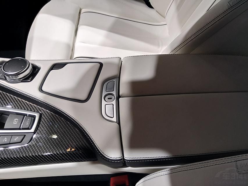 6ϵCoupeڴһгҲȻ״̬