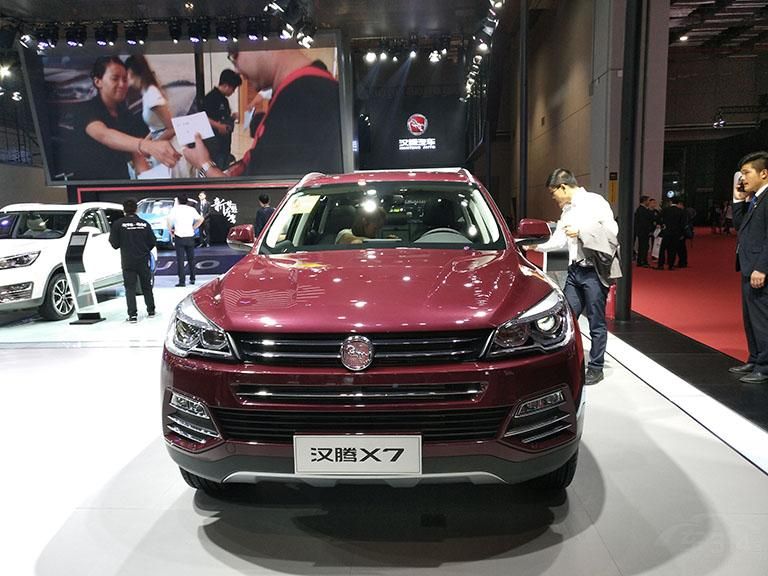 X7λSUVĳߴﵽ4671*1902*1697mmΪ2810mm