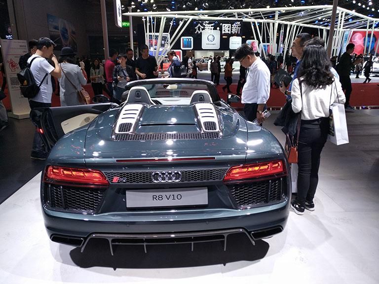 µϽR8 V10 CoupeӲ棩R8 V10 Spyder棩ʽУȻV10˿ܱ540ƥ