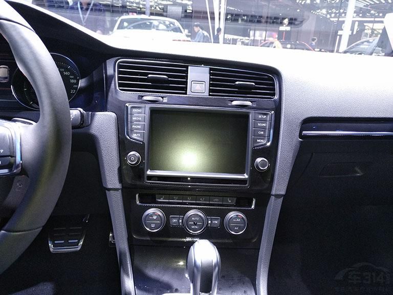 ֮⣬³ṩSDۺ10GBĹ̬Ӳ̣һṩԡ