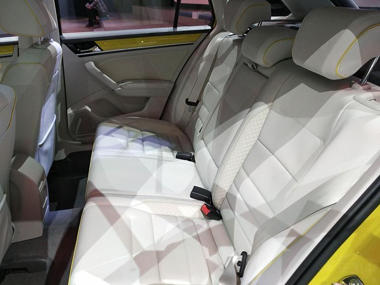 ֣³1.4TѹΪ131ֵŤΪ225ţס֮ƥĽ7˫ϱ䡣