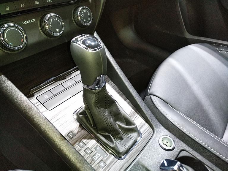 ˫ɫ������Ӿ����������ʮ�㡣