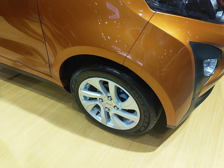 ֥ĳ߷ֱΪ2798mm/1563 mm /1572 mm