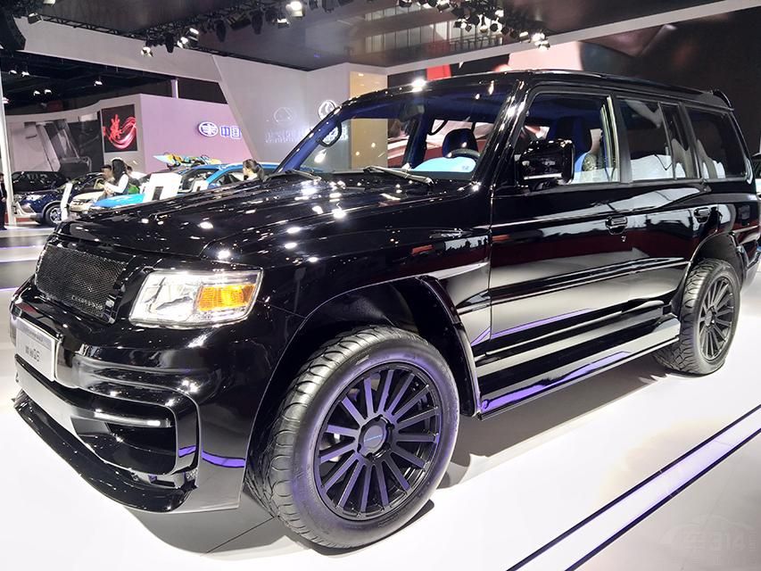 �������ͷ�������͸¶��һ��Ӳ��SUV����Ϣ��