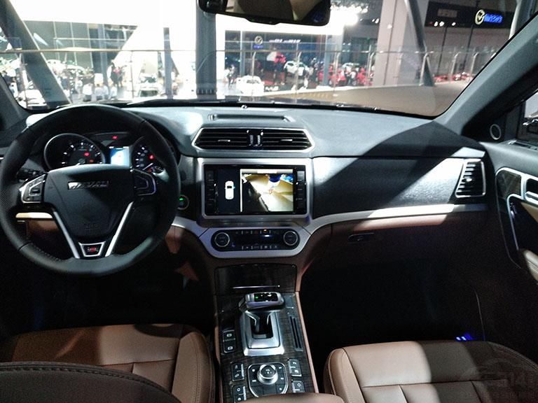 ��Ʒ��棬���������˿��Զ���������߶ȵ����������ơ�