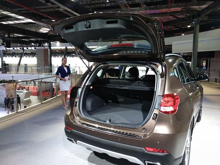 β��������β�ƺͺ��ոܲ��ֽ����˵����������������������ǿ�˶���ΧΪ�����仯�����ǰ��ҪС���ࡣ