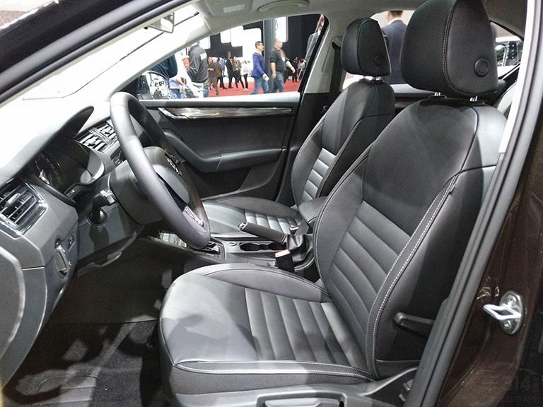 ʵ򵥵ΣӦڵĳɫп̨Ĳ֣¶һֳȵʡϺ棬̳˴ڵɫʰп̨ȥָкܺá