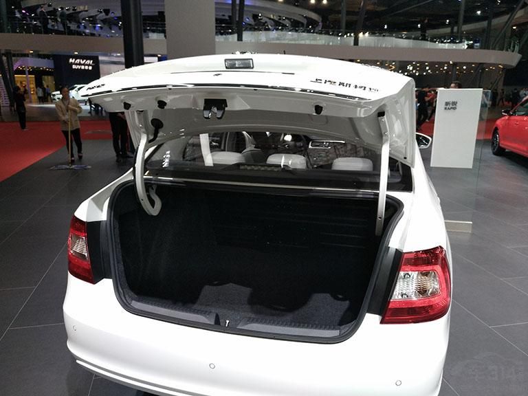 ����β�������ǿ��Կ�����������½Ǳ��С�180��������