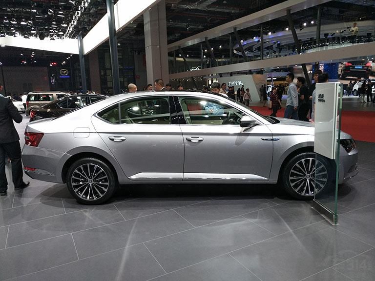 ˹´תֻ1200rpmң޷ɵ𲽣0-100km/hʱ8.55롣