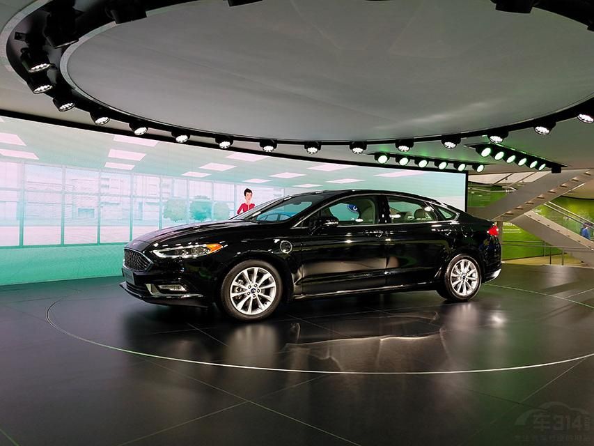 춯泵ҲͰ泵Ͷ䳵Ϳ룬ADASʻϵͳ䱸ӦѲԤײԶƶ֡Զϵͳ