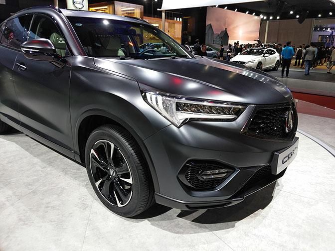 کCDXΪک׿ͣSUVĶλֹ˻ϲϧԸߣռСѡΪڵͬƽֵ̨ܳͣҲȻгáکCDXƳMATT GRAY棬ϣƾ賬ߵֵýϸߵ