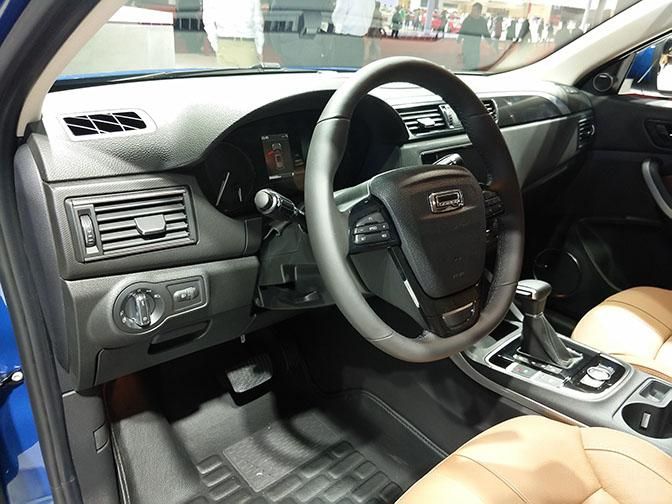 5 SUVߴΪ4587/1869/1676mmΪ2697mmռΪ450Lȫŵɴ1500Lɫʯءˮס΢ҡǹںպ졣