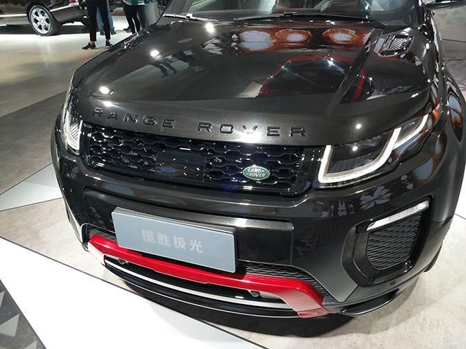 ͷϿȻû䣬ʽCoupe͵ﱳơ