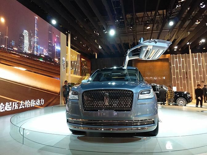 NavigatorһȫߴSUVͬľǿ˿׵£Navigatorĳߴһȫߴرǳǳš