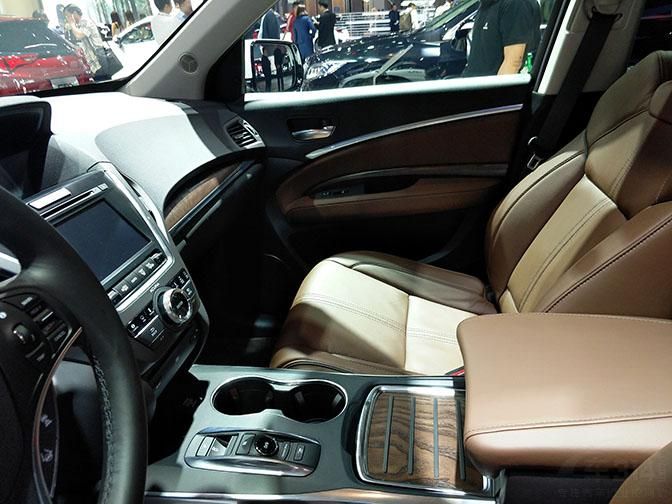 ͬʱ³ṩUSBӿڡACCӦѲ֡ײԤȵȡ