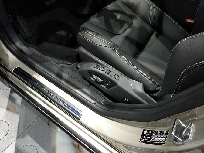 ״ӦԱͣڲ˲ͬӲȵ˫ĵƣ沢˸еӲһͬĵļʻԱ㶼ܵͬļѲ֧š