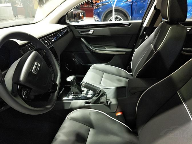 ߴ糤//߷ֱΪ4615*1839*1445mmΪ2690mm