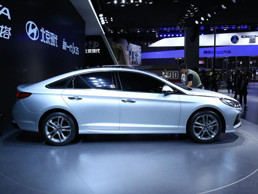 �����Ρ���ƿʽ��������դ�ߴ缸������һ����