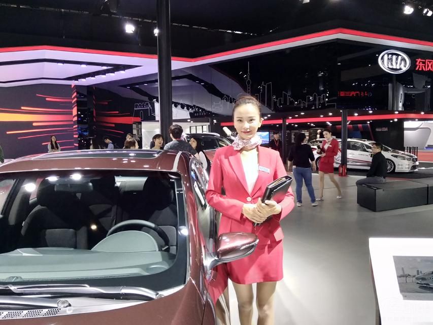 ��������ϸ��������������ף���ֱ����һ˿һ���˼��̻�ζ��