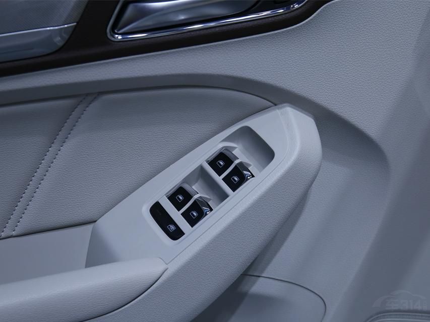 ������12.3Ӣ�������Ǳ����������ֱ�������⡣