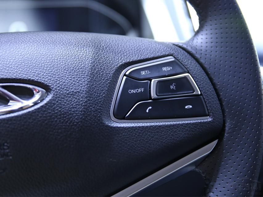 ���⣬�³������ṩȫ��������ɫ��ѡ��