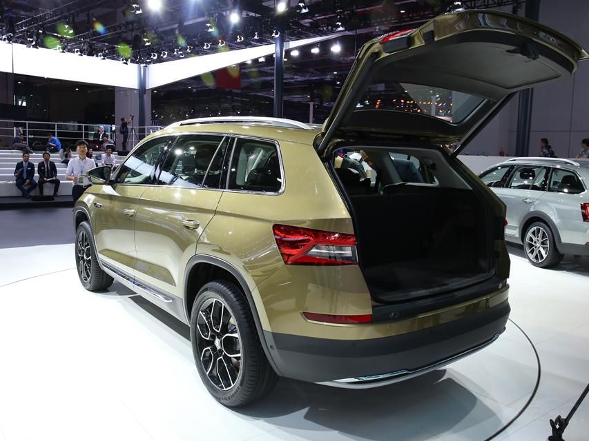 �Ǳ���Ҳ��Ա�����һЩ��û��̫�����ƸС�