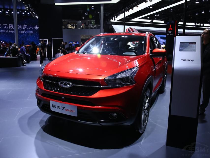 ���֮�½���װ�˺�ɫǰ�ܺ�˫�߹�����������ơ�