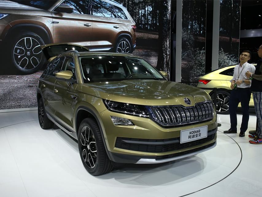 �µ��ǿ���ȫ��;��L����ͬһƽ̨��������һ�οµ��ǿ�������ϸ��ϳ���һЩ��