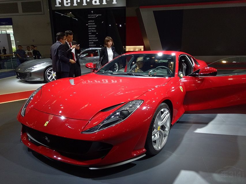 ͨ뷨ĶԱȣԿŷûͣ־һλ˶