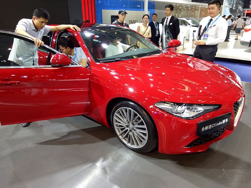 βͱβΪεͣLEDԴոԲǶ˫