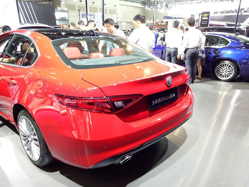 ŷ峵ߴΪ4640mm1860mm1430mm2820mm